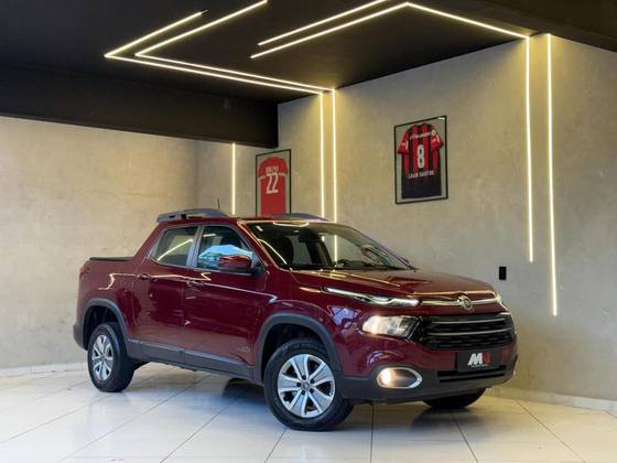 FIAT TORO 1.8 16V EVO FLEX FREEDOM AT6 FIAT TORO 1.8 16V EVO FLEX FREEDOM AT6